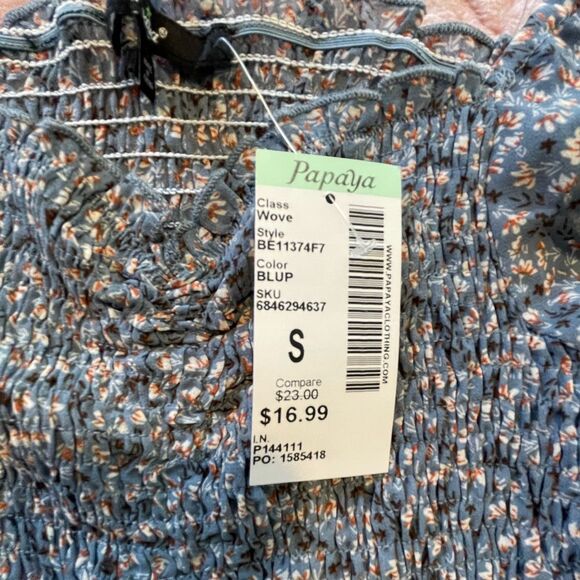 NWT Papaya Floral Cinched Blouse Womens Size S - Picture 2 of 4